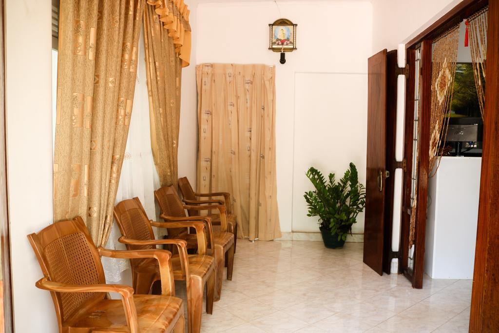Molino Tourist Rest Anuradhapura Hotel Exterior photo